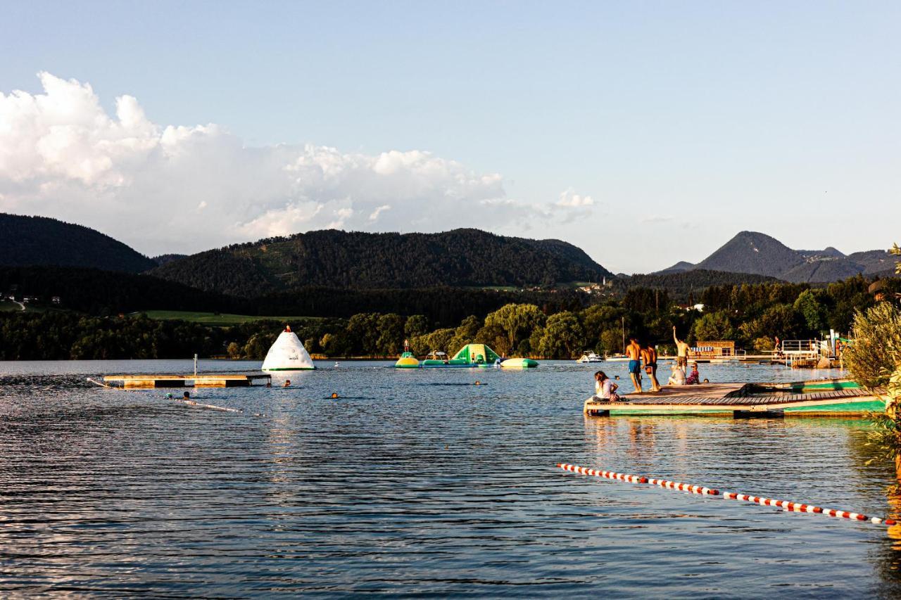 Camp Velenje Hotel Bagian luar foto