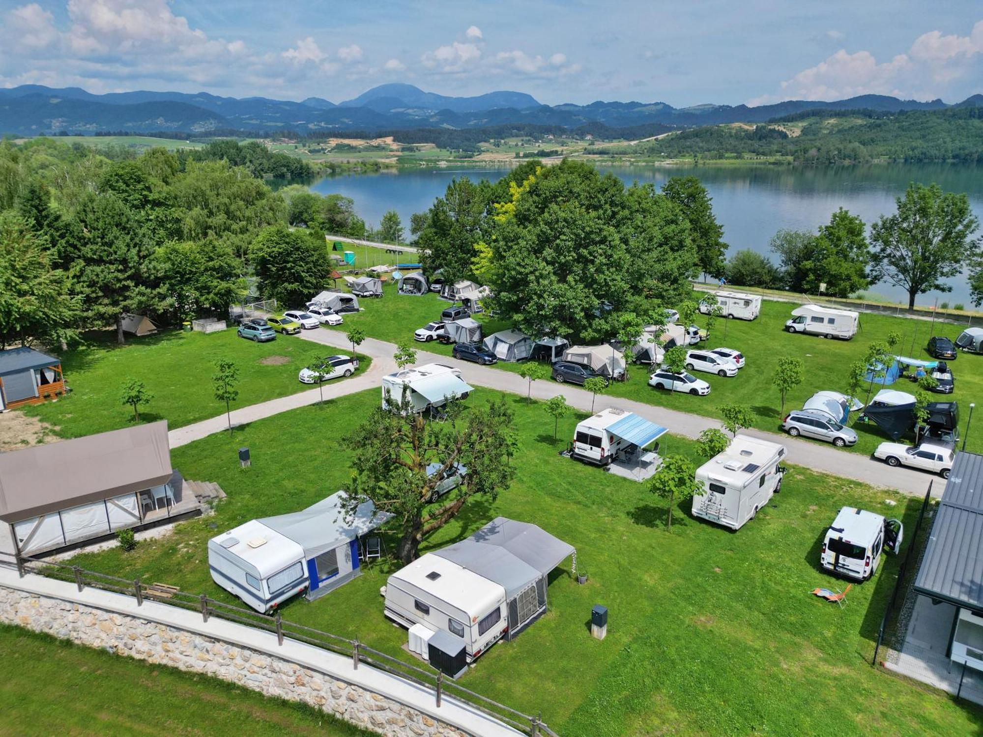 Camp Velenje Hotel Bagian luar foto